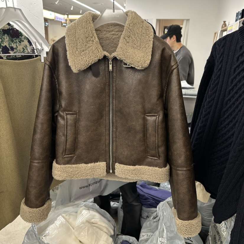 HELVETICA韓國代購㊣女裝新品職業時尚人氣熱賣休閑25秋冬皮衣HELVETICA皮衣