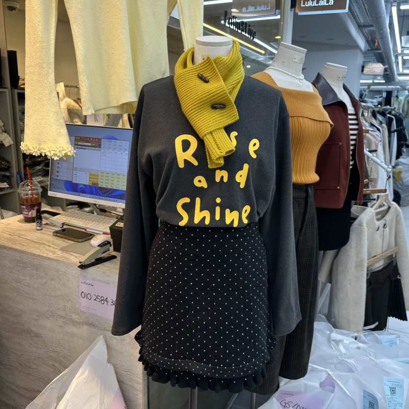 LULULALLA東大門㊣實拍女士新品職業休閑長袖T恤含圍巾紐扣LULULALLA長袖T恤