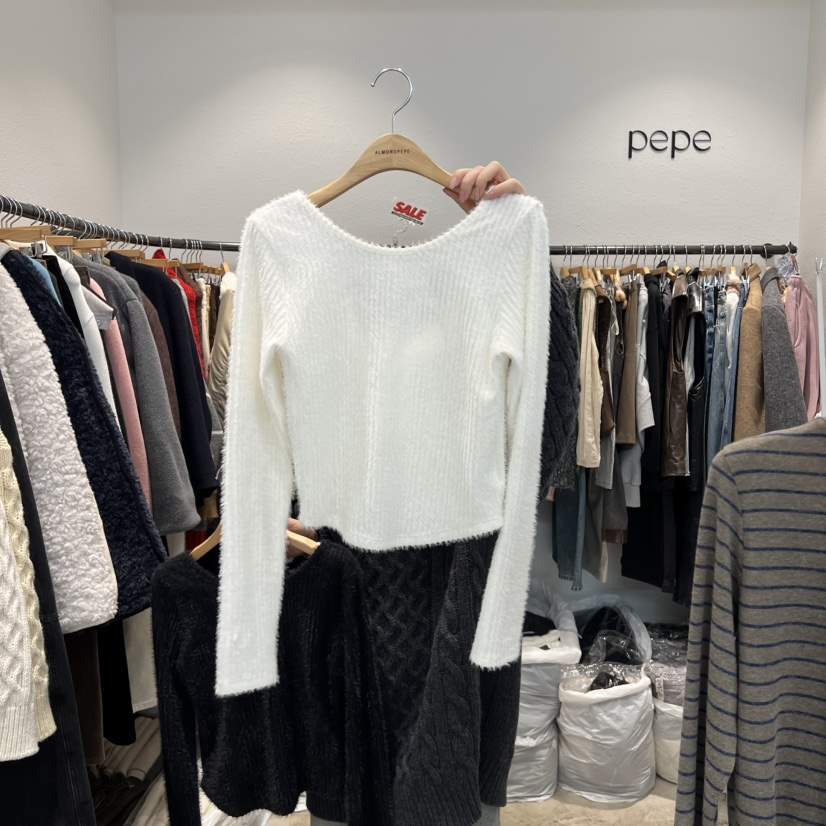 ALMOND PEPE韓國直郵㊣女士新品真品推薦人氣時尚休閑長袖T恤ALMOND PEPE長袖T恤