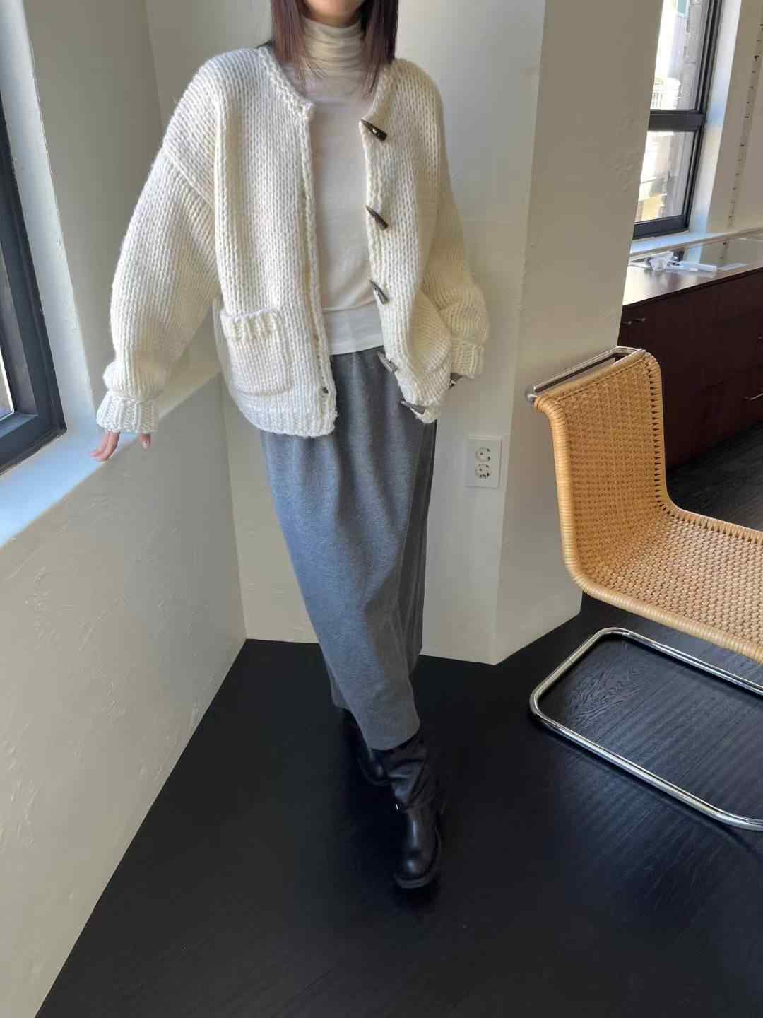 SIMPIEBEIGE韓國代購㊣女士新品人氣真品職業休閑毛衣手工開衫SIMPIEBEIGE毛衣