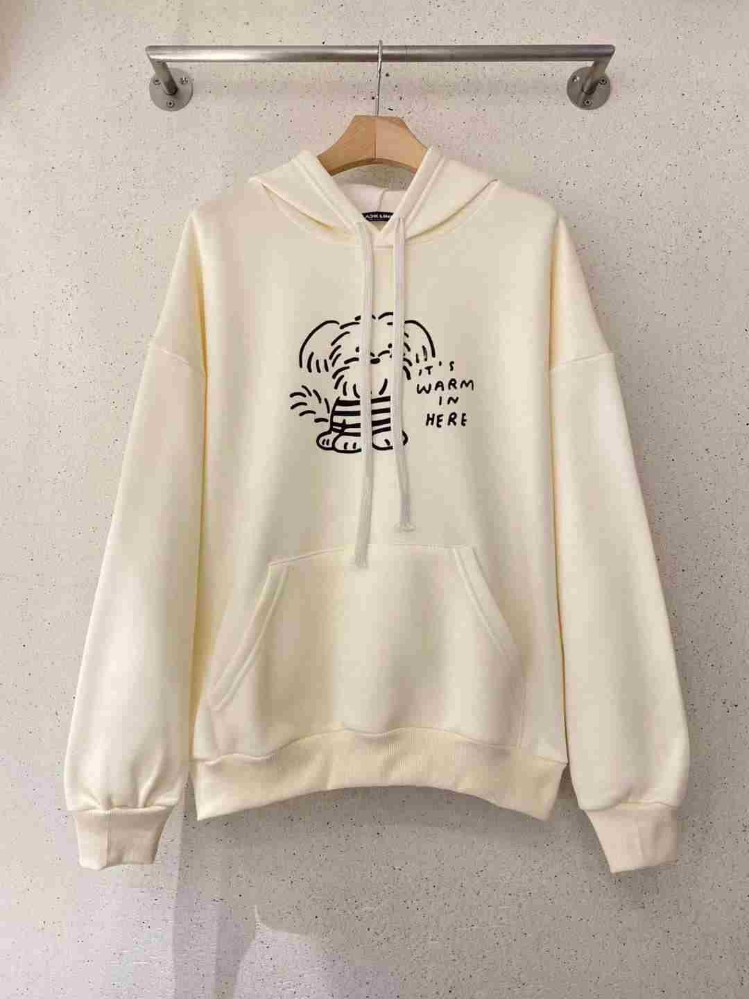 BLACK SUGAR-블랙슈가-T東大門㊣直郵女士新款人氣25秋冬衛衣BLACK SUGAR衛衣