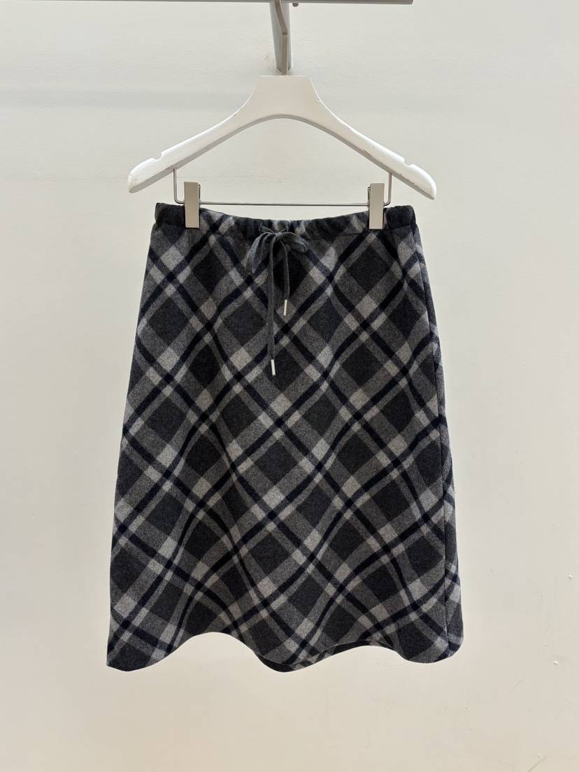 PEBBLE韓國直郵㊣女士新款休閑推薦25秋冬時尚半身裙中短裙PEBBLE半身裙/中短裙