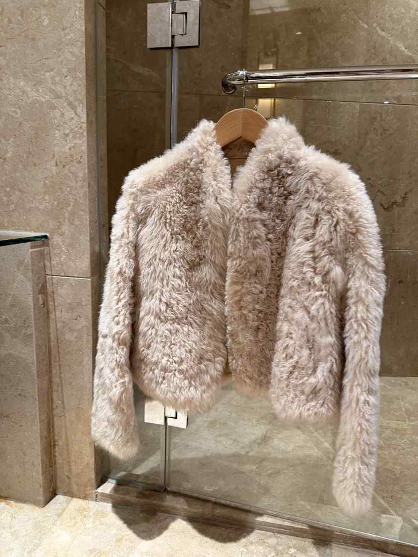 LAVIEU東大門㊣直郵女士新款人氣時尚休閑推薦熱賣短款大衣LAVIEU短款大衣