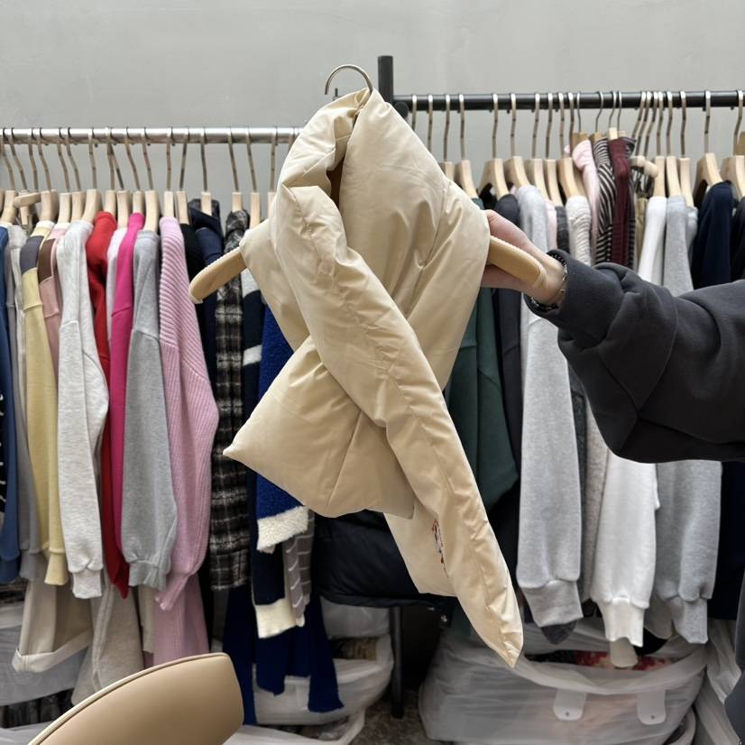 STICK WITH韓國直郵㊣女士新品時尚職業25秋冬熱賣圍巾披肩STICK WITH圍巾/披肩