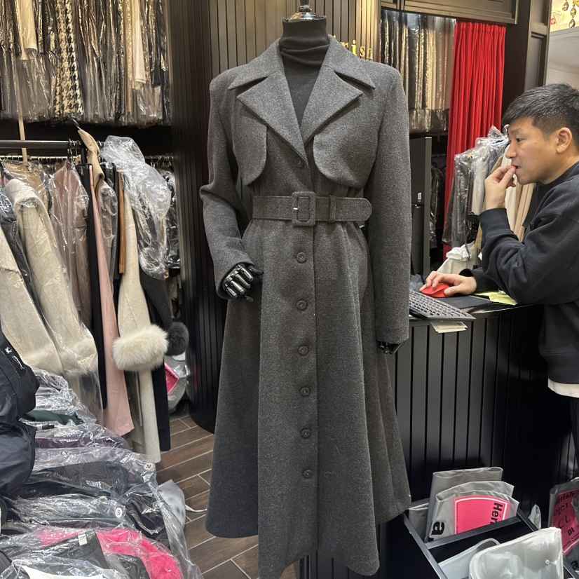 HERISH-HAUTE韓國直郵㊣女士新款職業人氣中長款大衣含腰帶HERISH-HAUTE中長款大衣