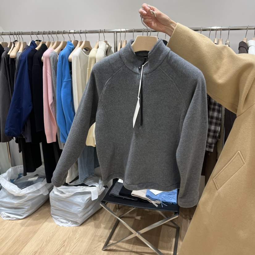 HAUS-A東大門㊣實拍女士新品25秋冬熱賣時尚休閑衛衣抓絨拉鏈HAUSWOMEN衛衣