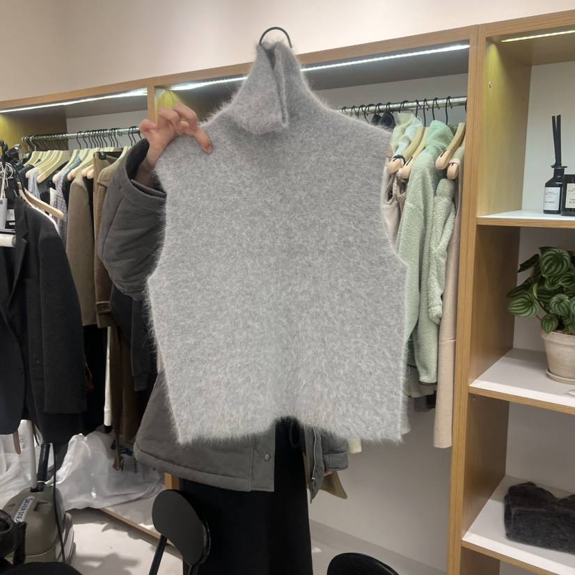 ALOT東大門㊣實拍女裝新品熱賣職業25秋冬人氣時尚馬甲高領A LOT馬甲