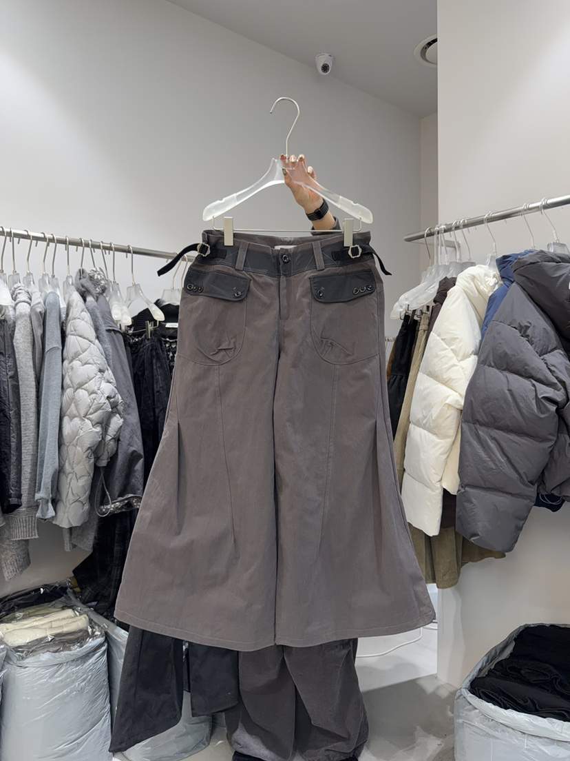 LOOKK韓國直郵㊣女士新品休閑推薦人氣時尚熱賣休閑褲口袋紐扣LOOKK休閑褲