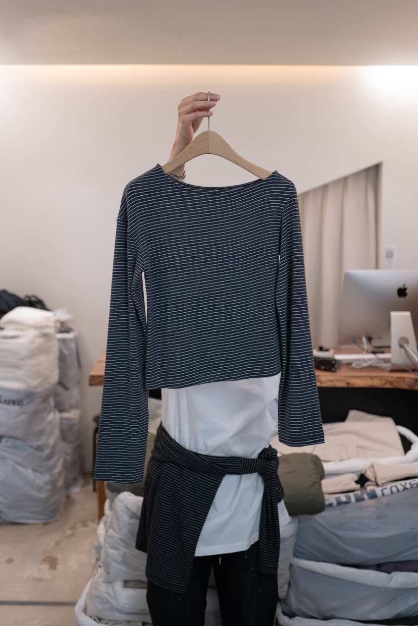 FRIC韓國直郵㊣女裝新款時尚職業25秋冬熱賣休閑推薦長袖T恤絨FRIC長袖T恤