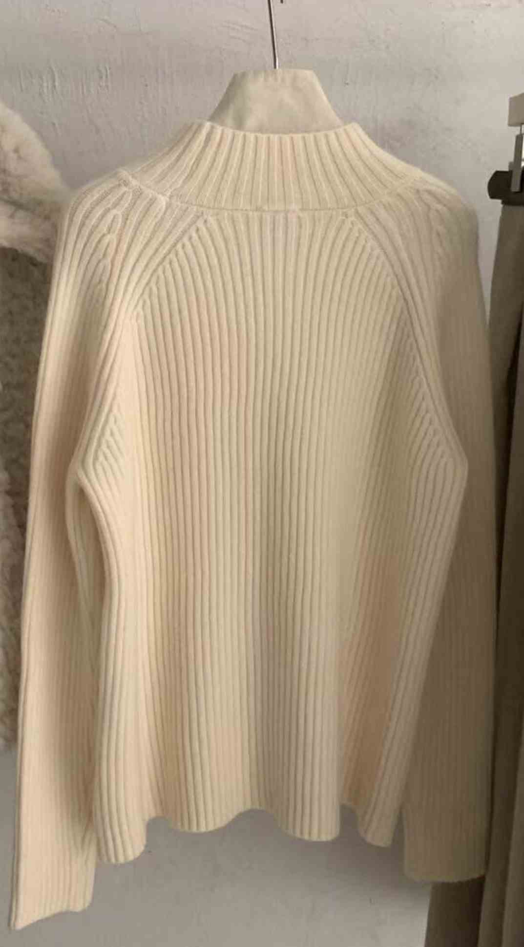 BCLOTHES-비클로스-T韓國直郵㊣女裝新款人氣熱賣推薦毛衣B'CLOTHES毛衣