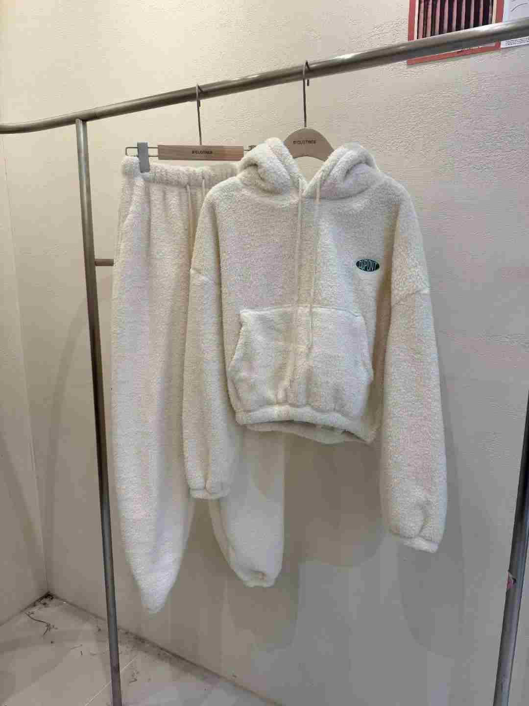 BCLOTHES-비클로스-T東大門㊣實拍女裝新款推薦職業人氣套裝B'CLOTHES套裝