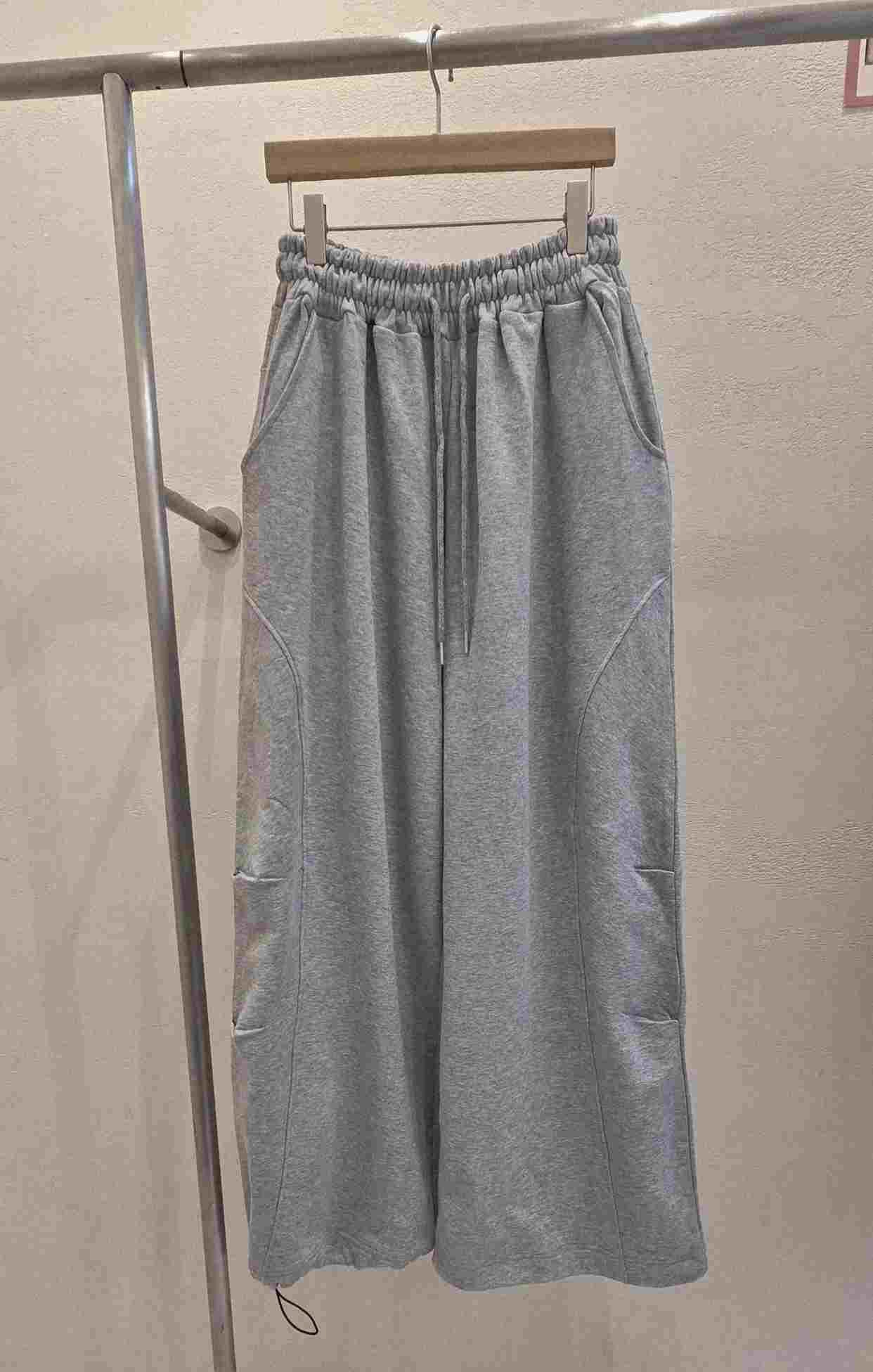 KIKI ROOM東大門㊣實拍女裝新品真品人氣推薦25秋冬休閑褲KIKI ROOM休閑褲