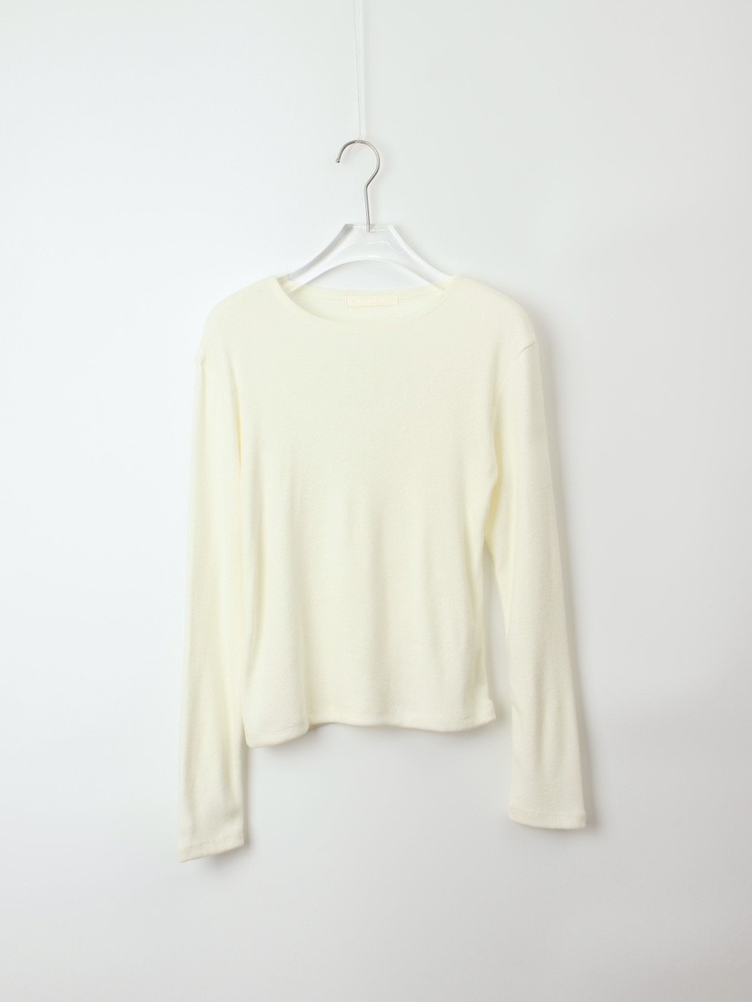 CCW東大門㊣直郵女士新款時尚職業熱賣推薦25秋冬人氣長袖T恤CCW--NYUNYU長袖T恤