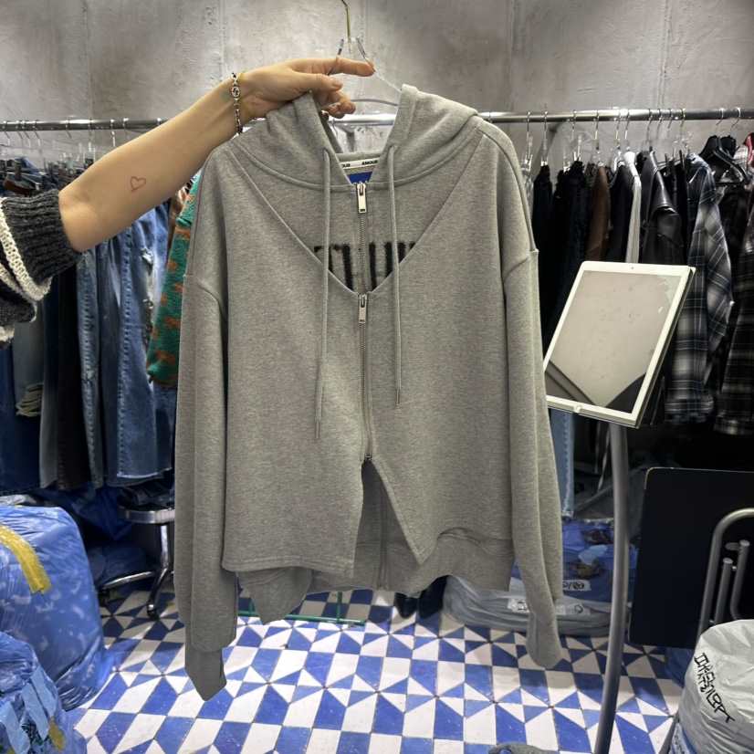 AMOUR東大門㊣直郵女士新款人氣休閑真品25秋冬熱賣衛衣不加絨AMOUR衛衣