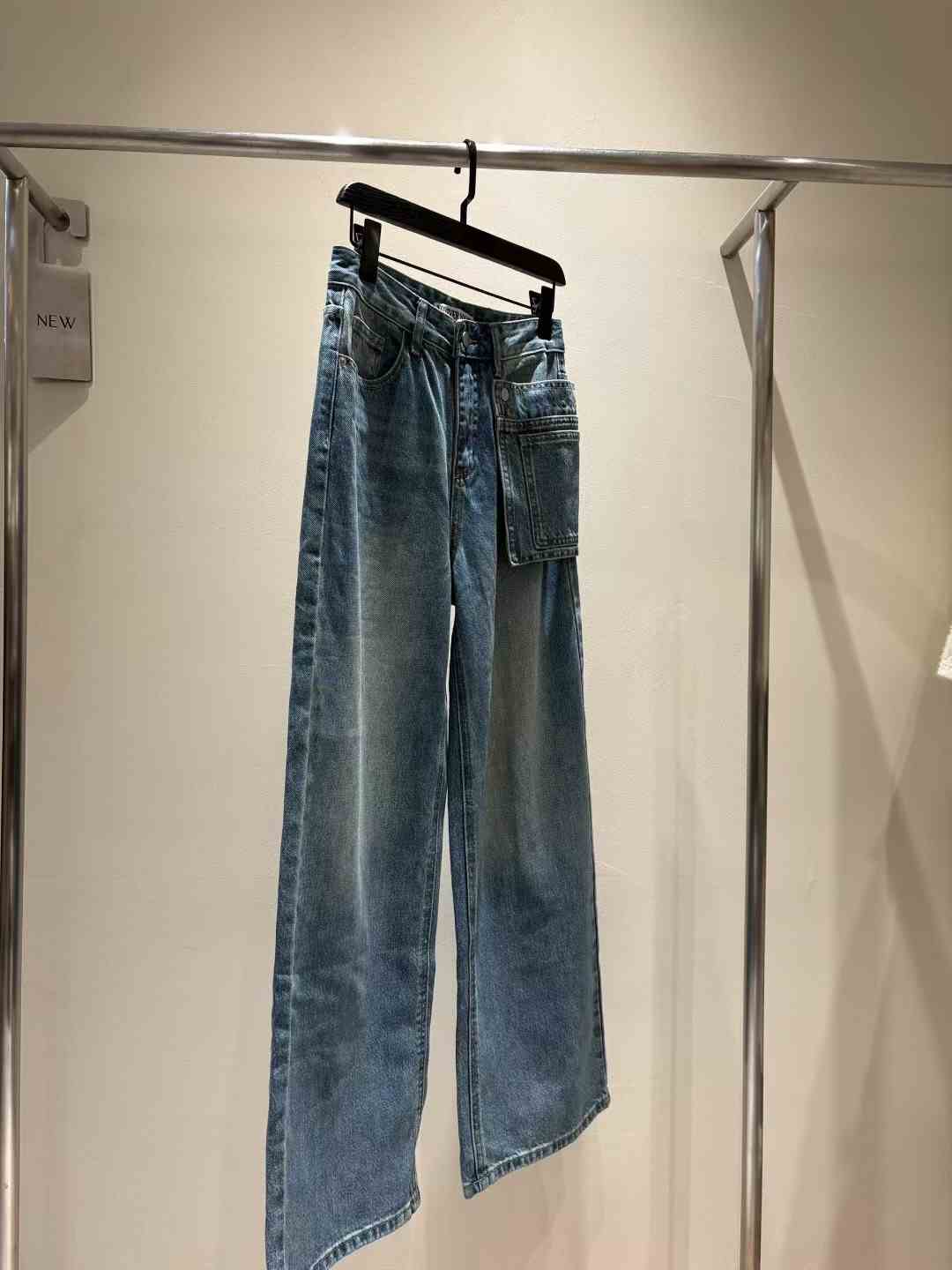 FOREVER YOUNG韓國代購㊣女裝新款推薦25秋冬人氣熱賣牛仔褲FOREVER YOUNG牛仔褲