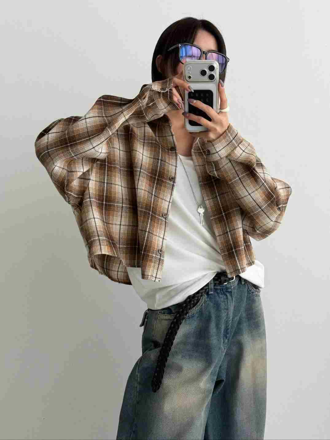 CELEB-셀럽-T韓國代購㊣女士新款休閑熱賣人氣襯衫蕾絲衫CELEB-T襯衫/蕾絲衫