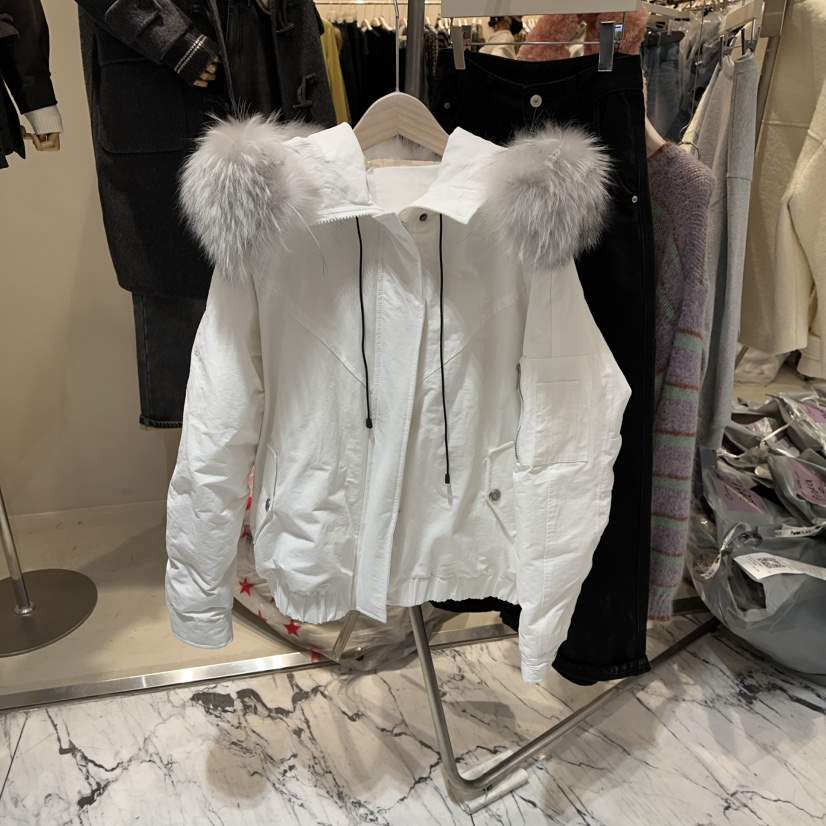 CREME BRULEE東大門㊣直郵女士新款職業熱賣推薦短款羽絨服CREME BRULEE/DH短款羽絨服