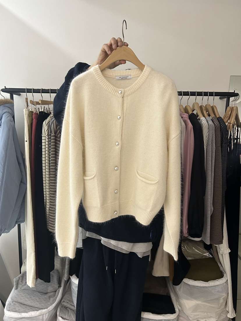 AS THOUGHT東大門㊣直郵女士新品推薦人氣真品毛衣口袋開衫AS THOUGHT毛衣