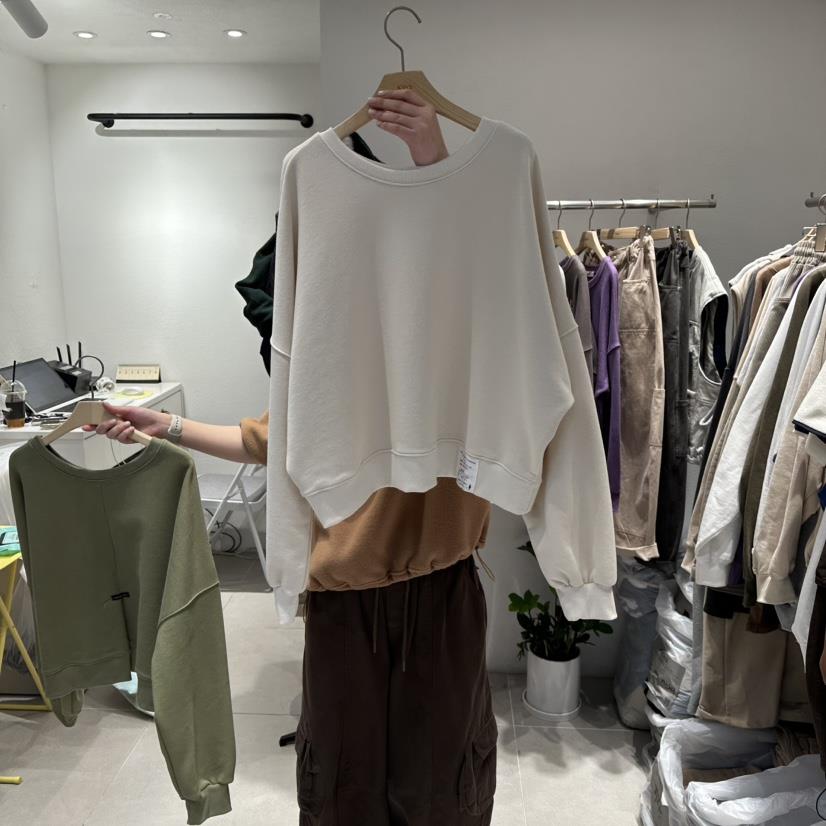 IN KIRA東大門㊣直郵女裝新款推薦人氣時尚職業熱賣休閑衛衣IN KIRA衛衣