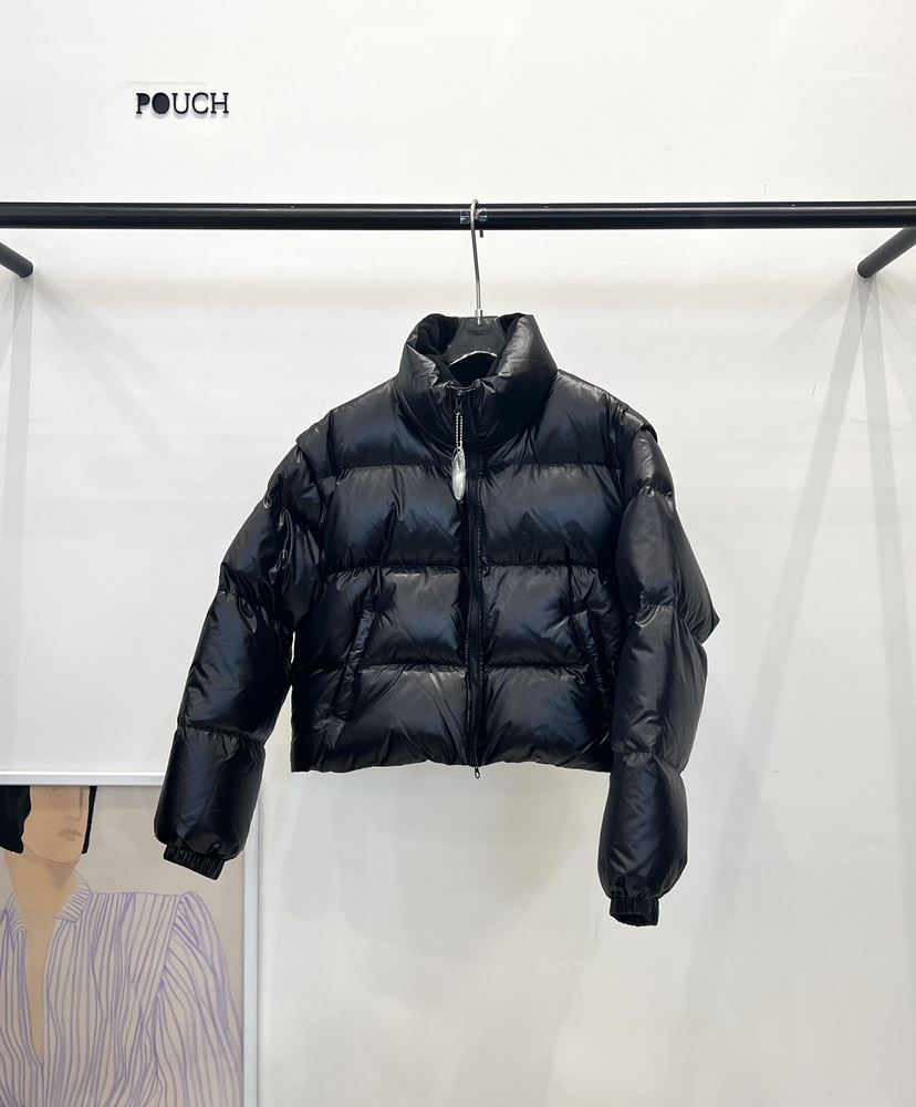 POUCH韓國直郵㊣女裝新品職業休閑推薦短款羽絨服可拆卸鵝絨POUCH短款羽絨服