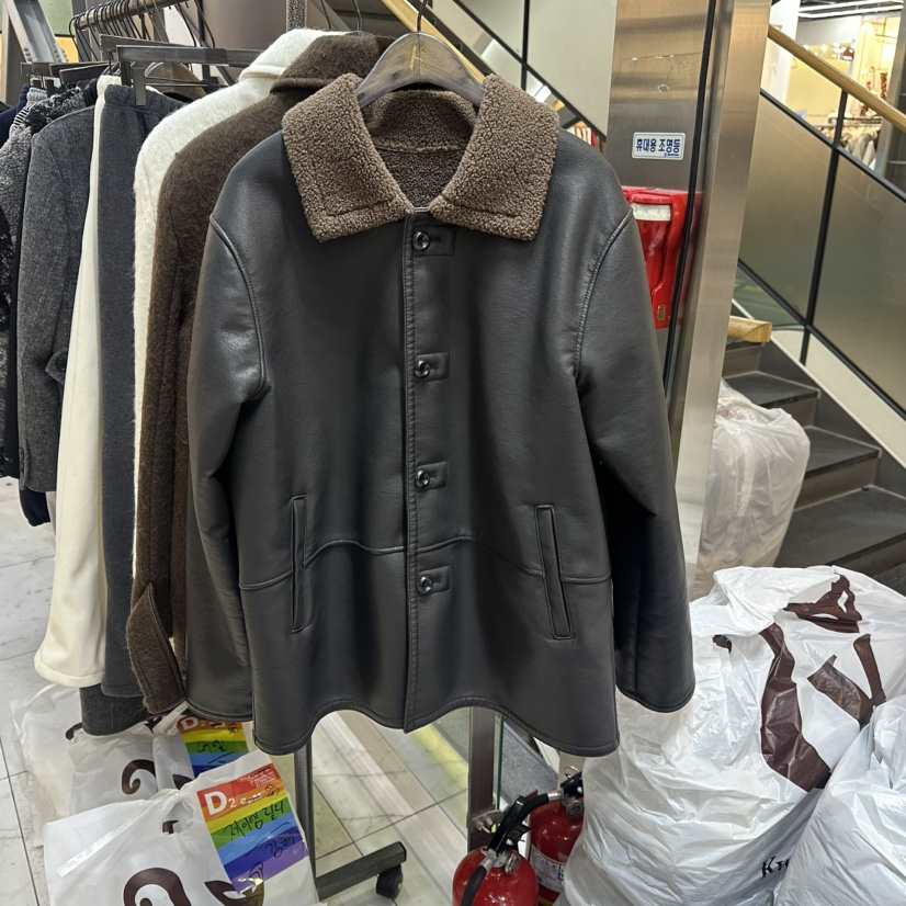 A2/D2韓國代購㊣女裝新款推薦熱賣職業休閑25秋冬夾克皮革A2/D2夾克