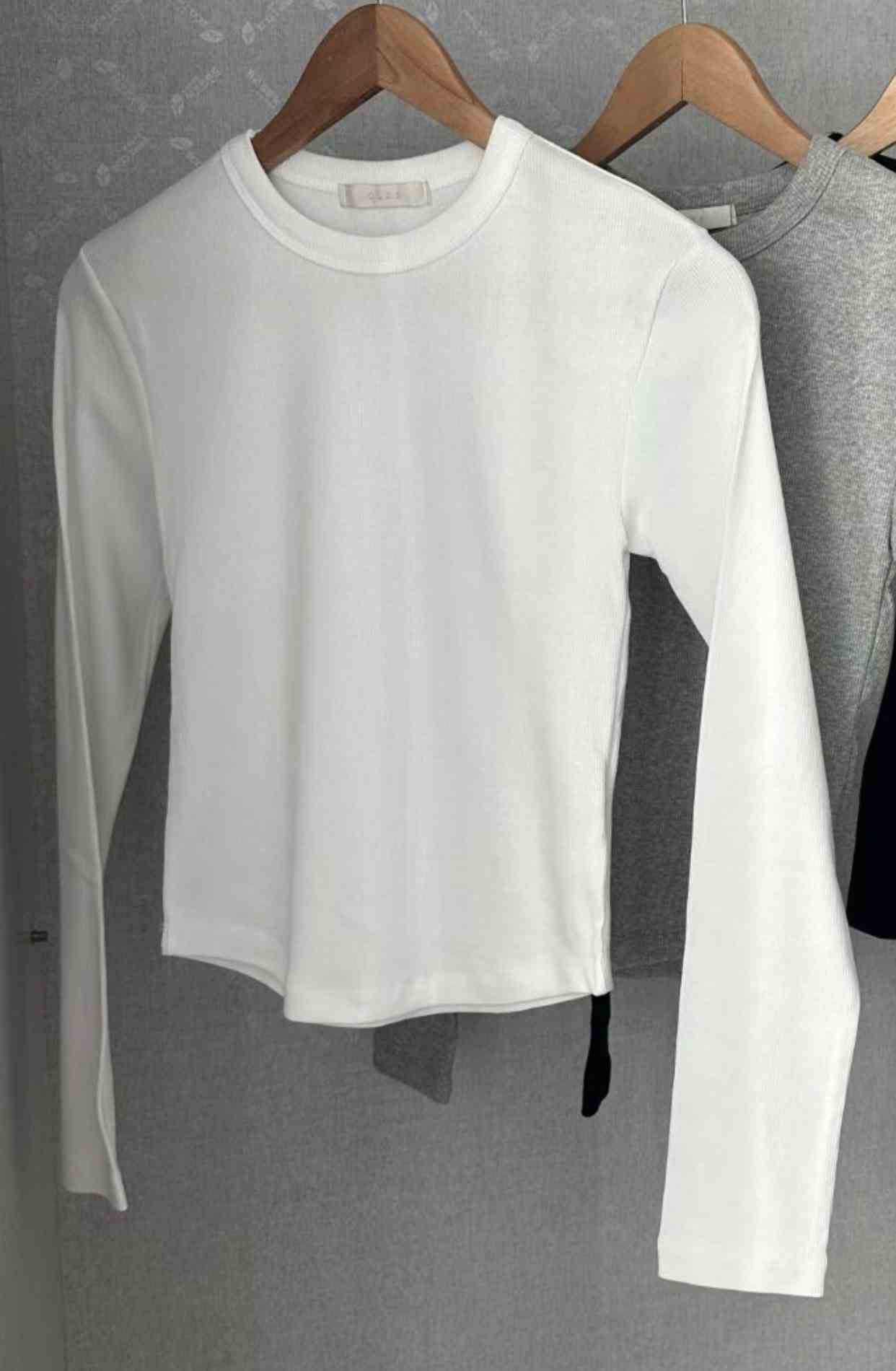 OLZE-올제-T東大門㊣實拍女士新款25秋冬人氣職業長袖T恤OLZE-올제-T長袖T恤