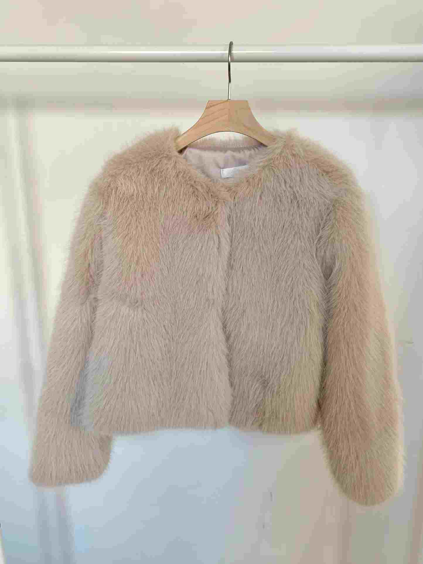 AGATHE東大門㊣代購女裝新品時尚25秋冬休閑熱賣短款大衣狐貍AGATHE短款大衣