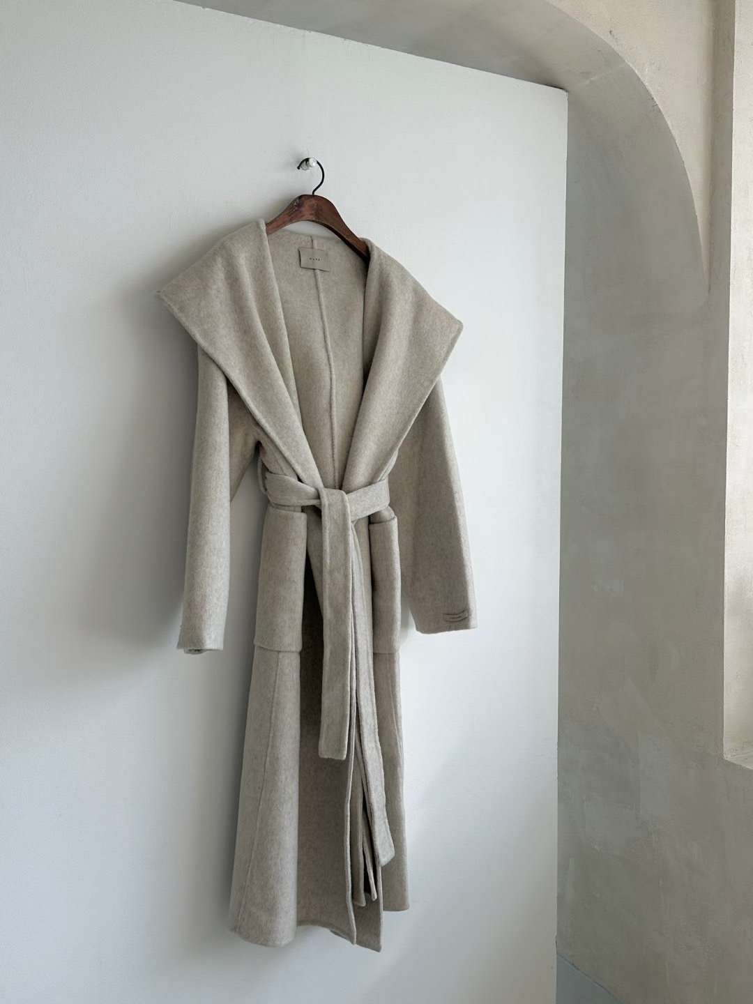 OLZE-올제-T韓國直郵㊣女士新款真品中長款大衣含腰帶柔軟兜帽OLZE-올제-T中長款大衣