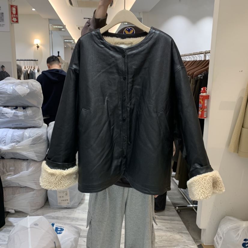 YUNBAL東大門㊣實拍女裝新款25秋冬職業熱賣時尚真品人氣夾克YUNBAL夾克
