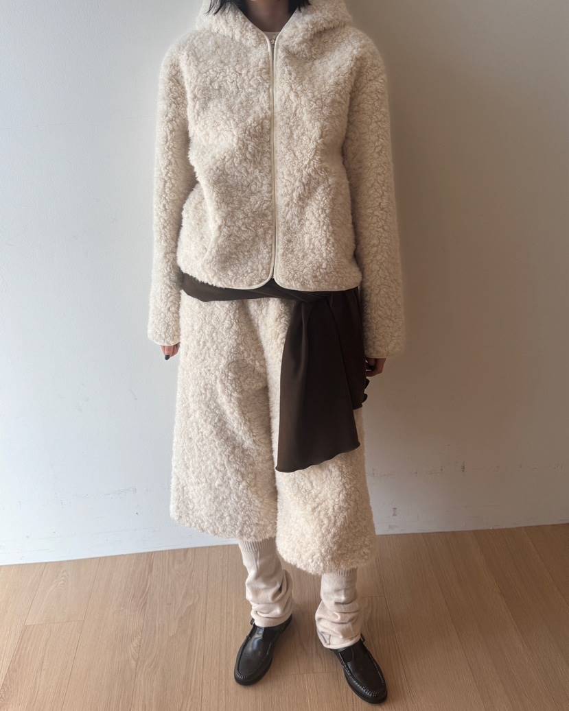 FIFO東大門㊣代購女士新款人氣時尚職業短款大衣泰迪熊拉鏈FIFO短款大衣