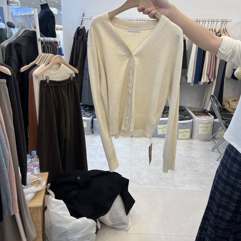 FUNNY POWDER韓國代購㊣女士新款職業熱賣人氣真品針織衫紐扣THE FUNNY針織衫