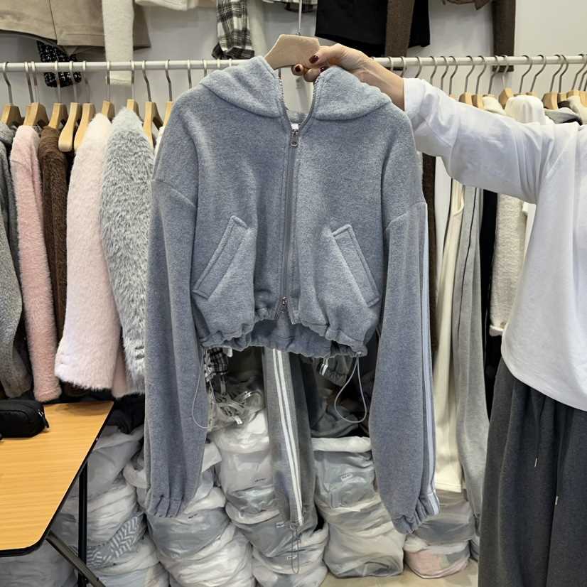 Q C韓國代購㊣女裝新品人氣休閑熱賣25秋冬衛衣連帽拉鏈衫抓絨Republlc of qc衛衣