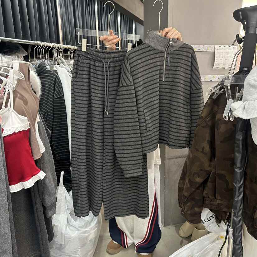 MOMAZU韓國代購㊣女士新品休閑25秋冬職業人氣套裝加絨套裝MOMAZU套裝