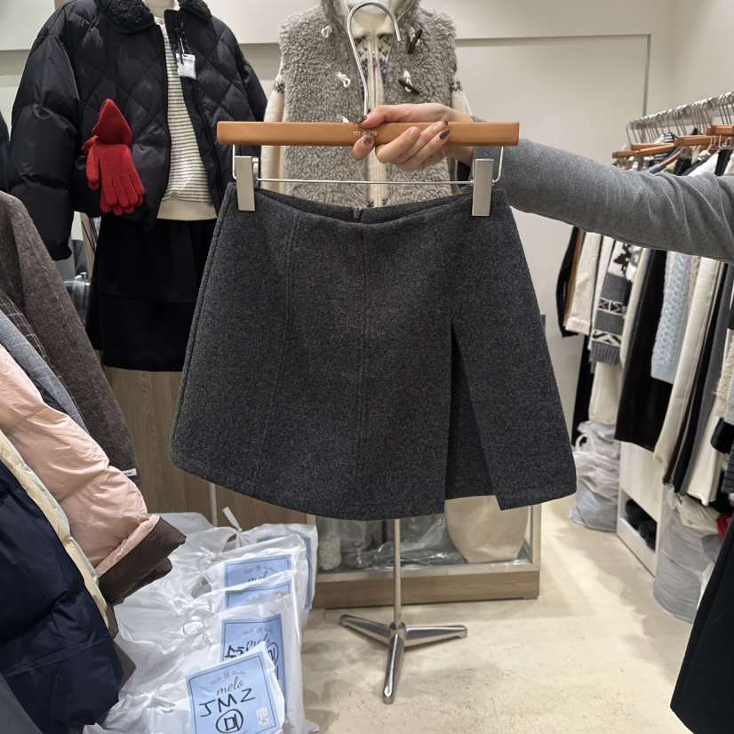 MELO東大門㊣實拍女士新款時尚真品25秋冬人氣休閑推薦裙褲MELO裙褲