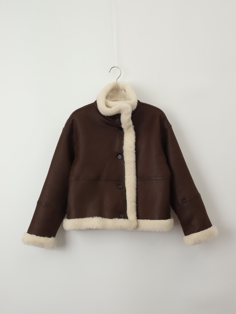 CCW東大門㊣實拍女裝新品時尚25秋冬熱賣人氣推薦職業短款大衣CCW--NYUNYU短款大衣