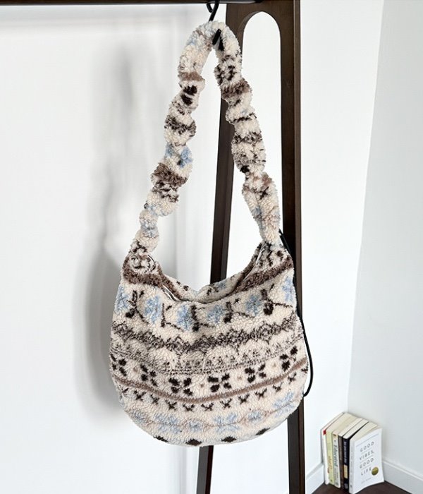 POSH BLUE韓國直郵㊣女裝新品熱賣時尚真品推薦單肩斜跨包絨POSH BLUE單肩/斜跨包