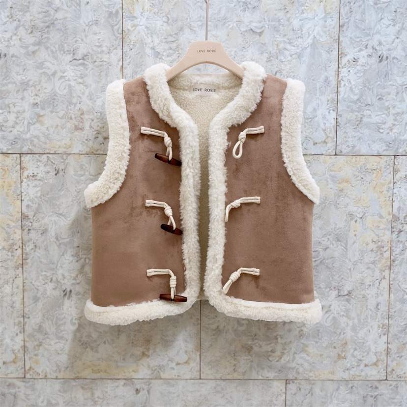 LOVE ROSIE東大門㊣代購女士新款職業時尚推薦熱賣馬甲SaleLOVE ROSIE馬甲