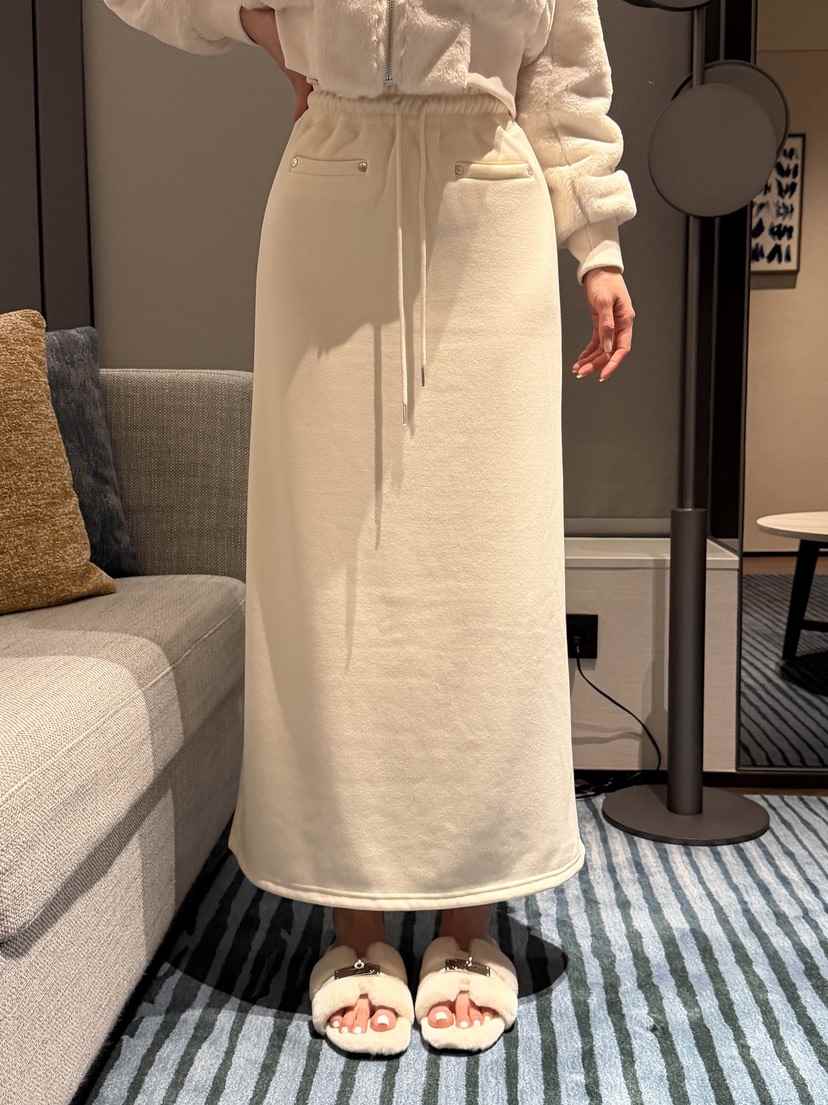 CLOTH韓國代購㊣女士新款職業真品熱賣時尚推薦人氣25秋冬長裙CLOTH長裙