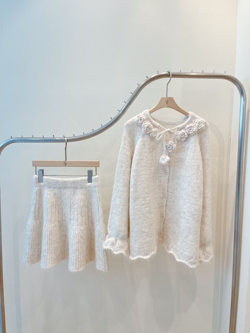 OVE韓國代購㊣女士新品真品熱賣職業人氣時尚休閑25秋冬套裝套裝OVE套裝