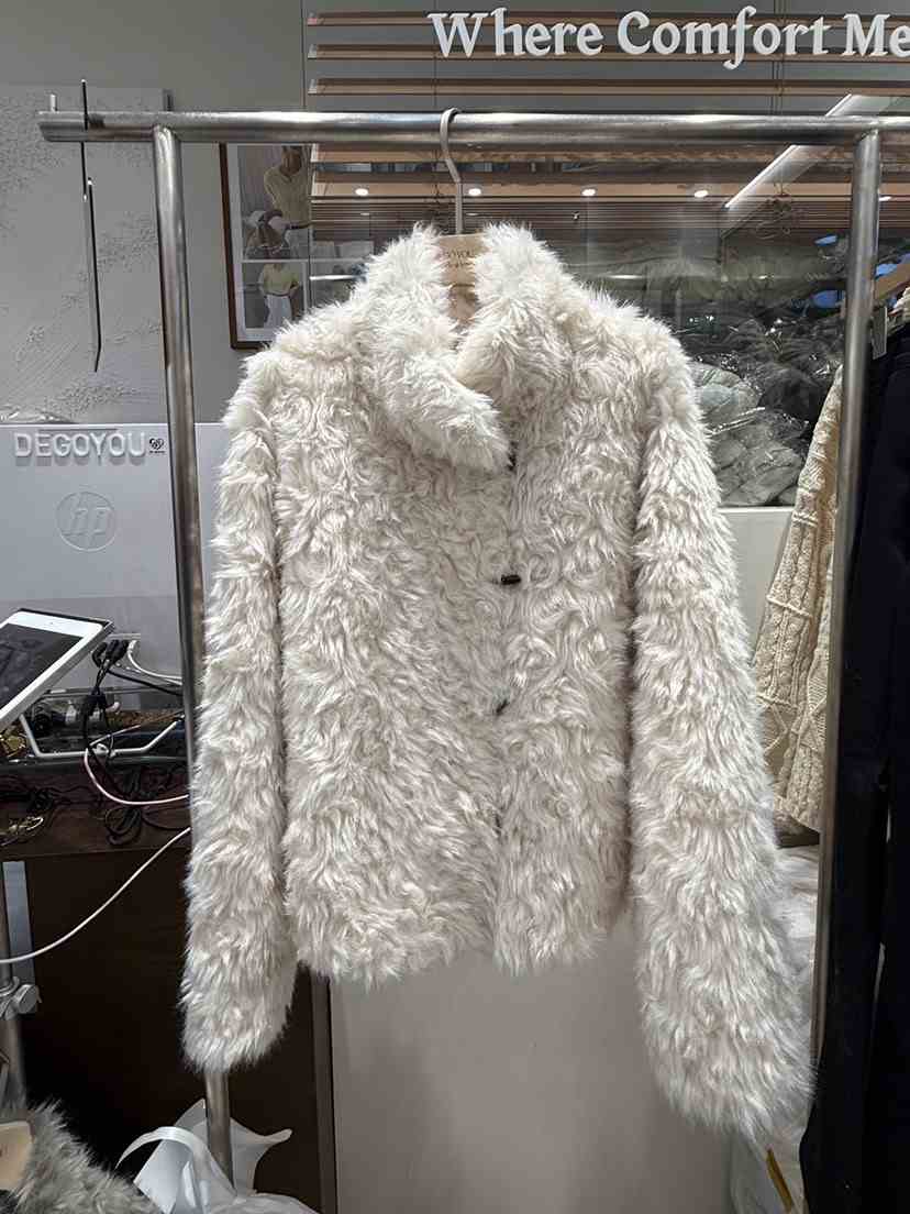 DE GO YOU東大門㊣直郵女裝新品時尚25秋冬真品推薦短款大衣DE GO YOU短款大衣