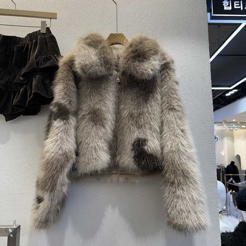 HIPTIQUE東大門㊣直郵女裝新款真品人氣休閑時尚職業短款大衣HIPTIQUE短款大衣