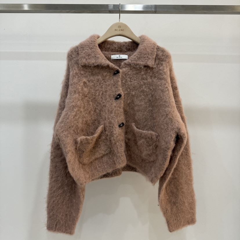 BLANC-A東大門㊣直郵女裝新款熱賣職業時尚推薦休閑針織衫BLANC-A針織衫