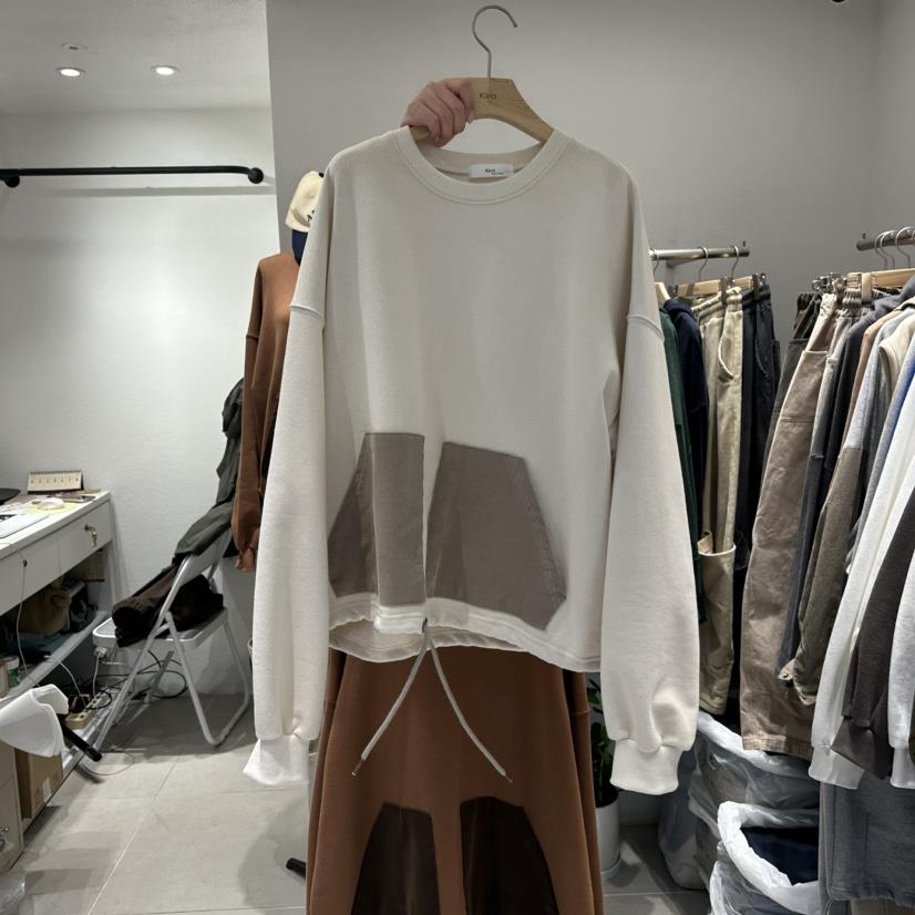 IN KIRA東大門㊣直郵女裝新品人氣25秋冬熱賣職業時尚衛衣IN KIRA衛衣