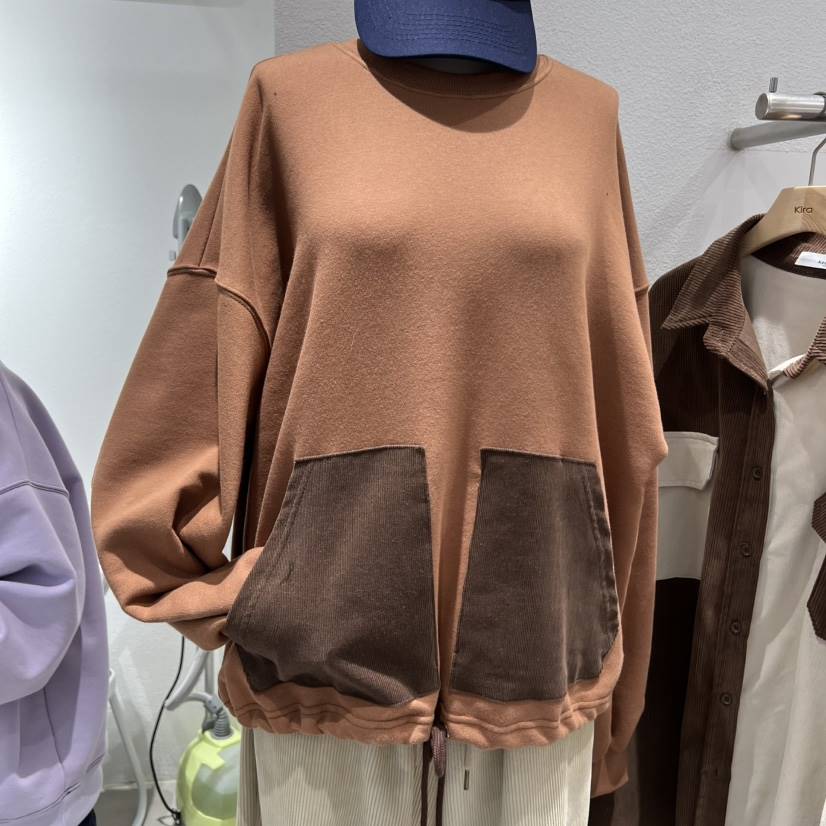 IN KIRA東大門㊣直郵女裝新款熱賣職業推薦衛衣不加絨口袋IN KIRA衛衣