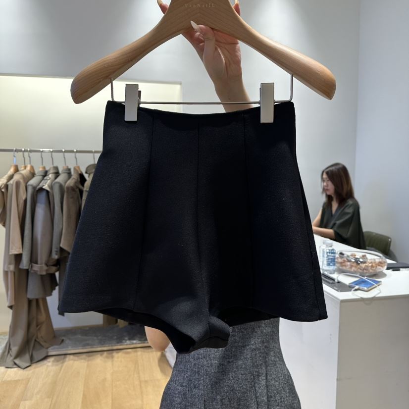 VAN NZILL韓國代購㊣女士新品休閑人氣熱賣職業時尚推薦短褲VAN NZILL短褲