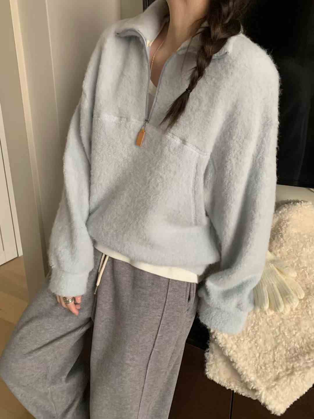 MELLOUNGE-멜라운지-T東大門㊣直郵女士新款推薦職業衛衣MELLOUNGE-T衛衣