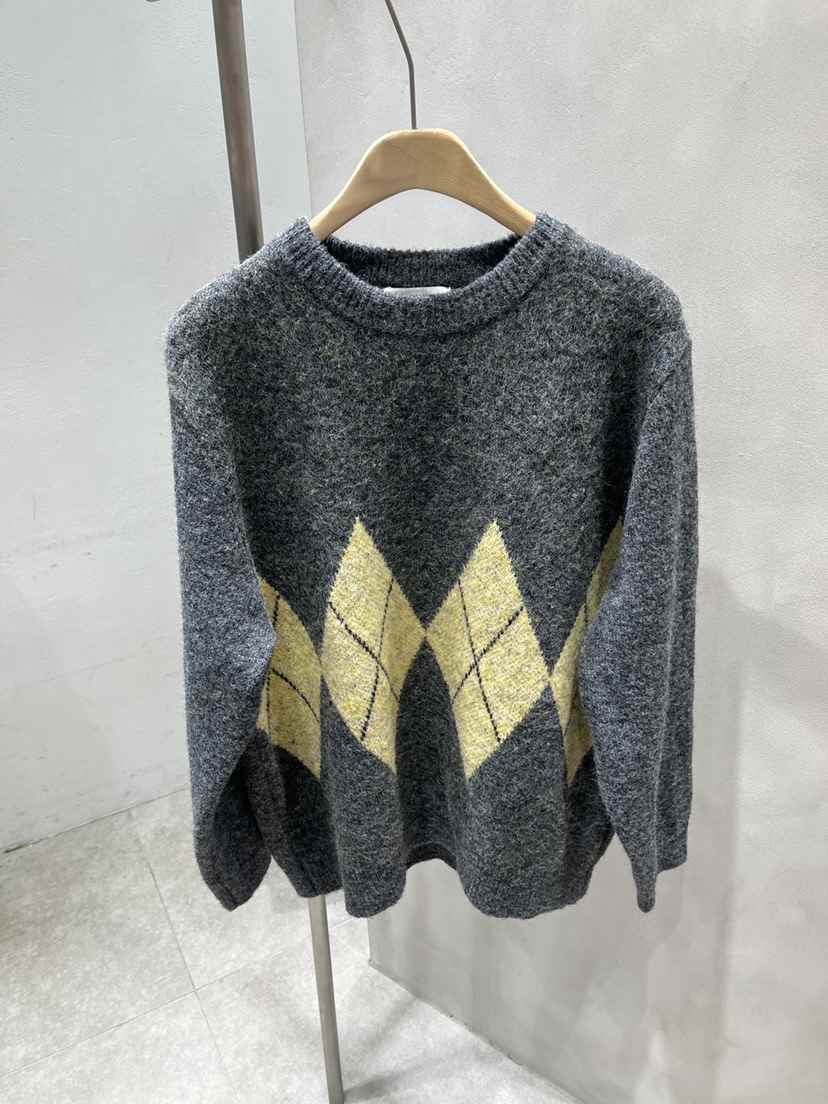 EVERCOMMERCE METICULOUSLY DESIGNED韓國直郵㊣女裝新款時尚針織衫EVERCOMMERCE METICULOUSLY DESIGNED針織衫