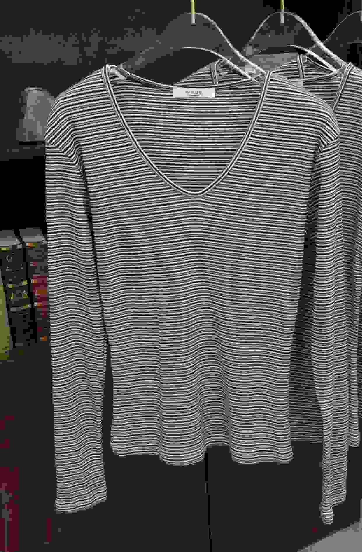 WADE東大門㊣直郵女士新款熱賣真品時尚推薦職業25秋冬長袖T恤WADE長袖T恤