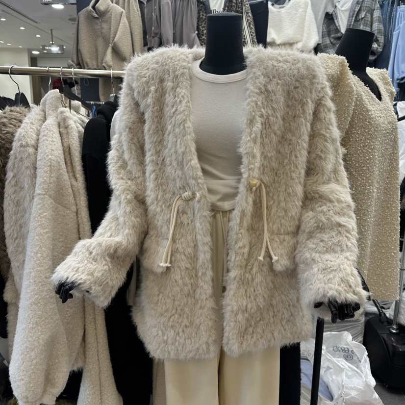 A-DEL韓國代購㊣女士新款推薦時尚人氣熱賣短款大衣不含內搭A-DEL短款大衣