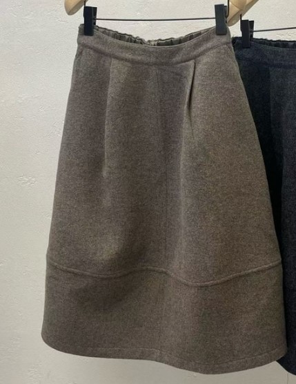 AUTUMN BEIGE-Q東大門㊣直郵女裝新款時尚休閑25秋冬短裙A.b/AUTUMN BEIGE短裙